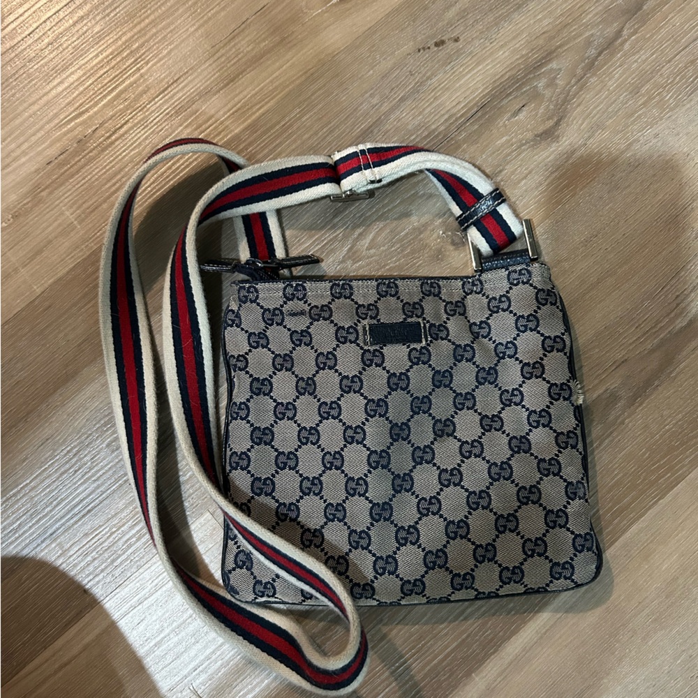 Gucci crossbody bag